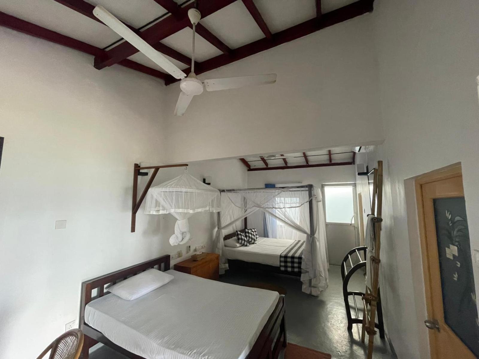 Kenno'S Korner Hotel Weligama Exterior foto